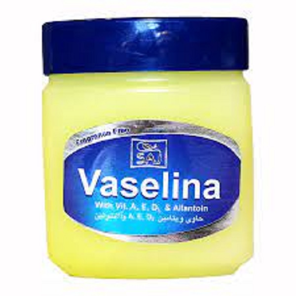 وازلین ساج آبی ویتامین e